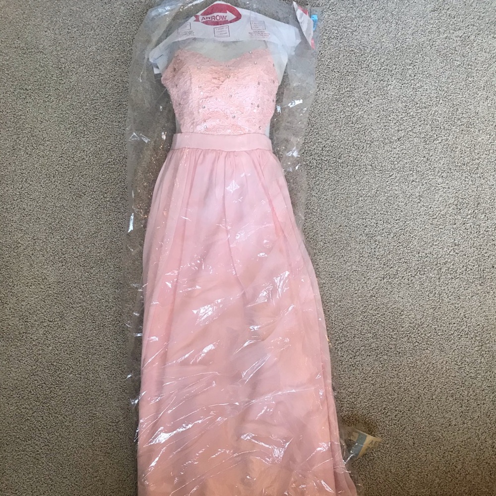 Backless Formal/Prom Dress